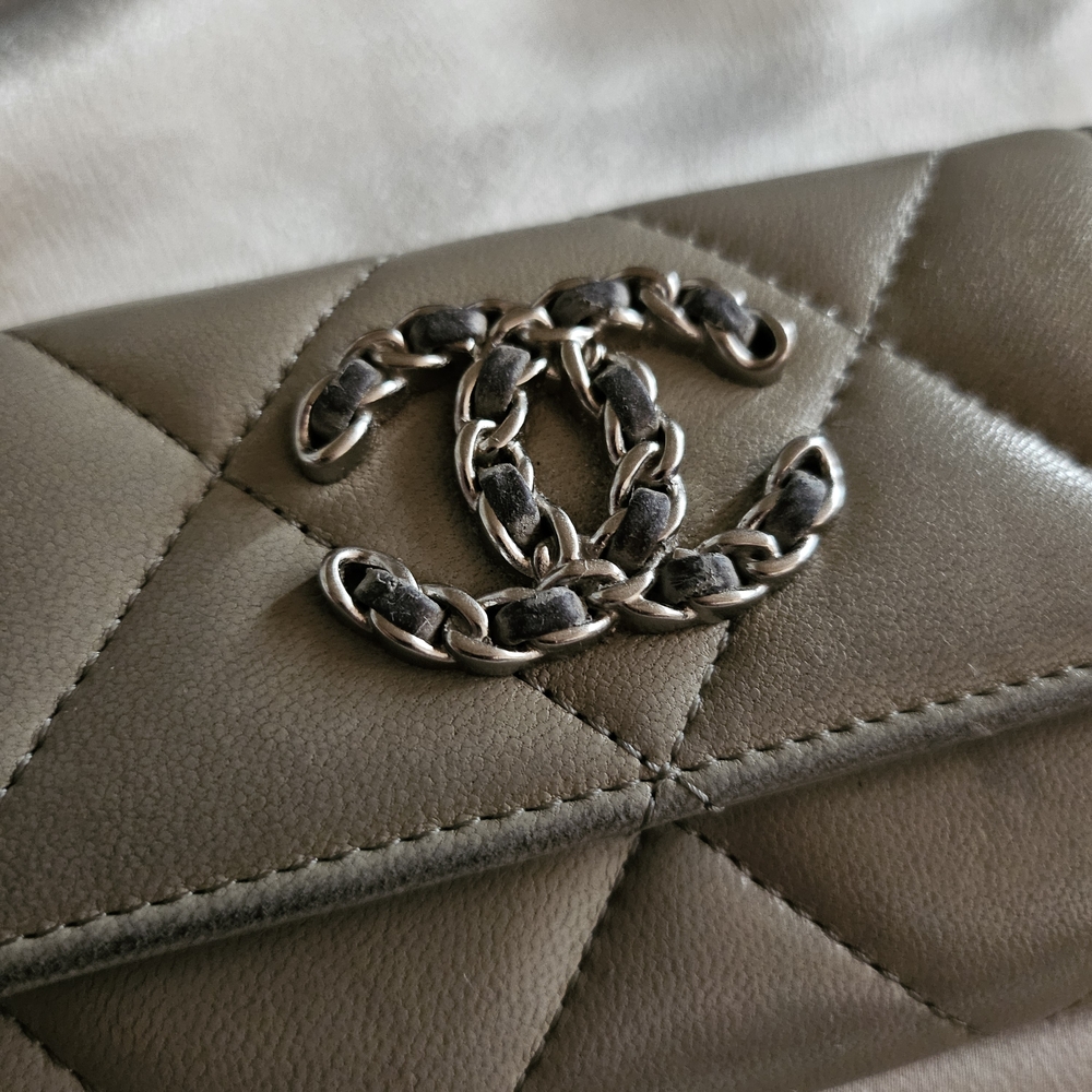 Authentic Chanel 19 Gray Taupe Wallet - Picture 2 of 12